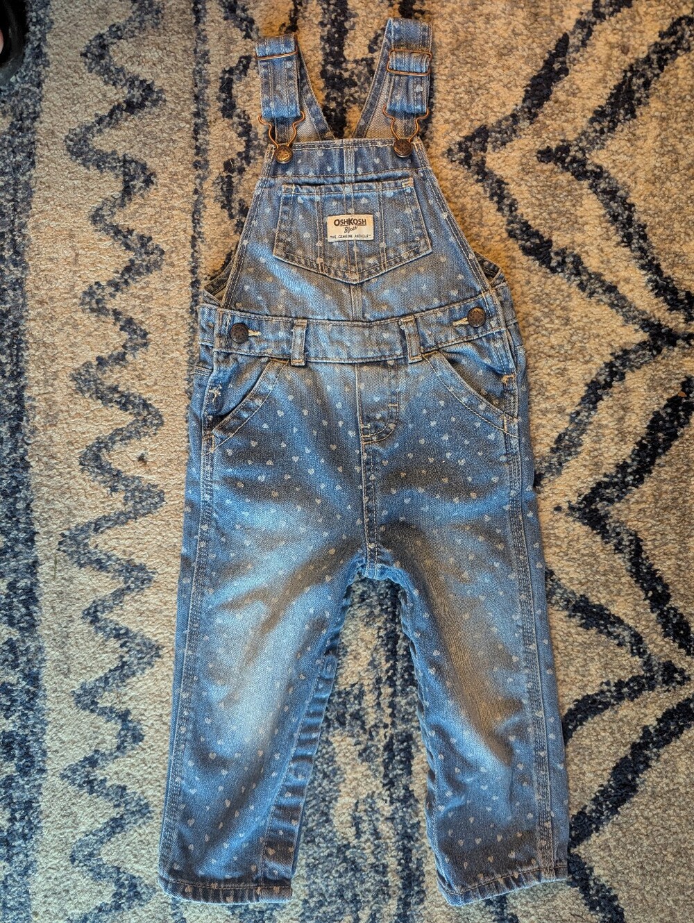 OshKosh B'gosh Mini White Heart Denim Overalls Size 24 Months